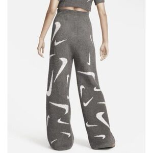 Nike Phoenix Cozy Bouclé Women's High-Waisted Wide-Leg Pant, X-Small NWT!